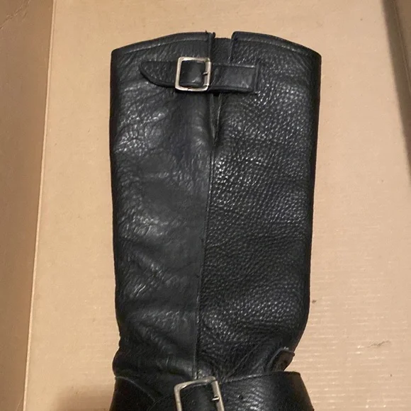 Steve Madden Black Leather Fairmont Boot Size 7.5.  Great Condition. See pics. - Picture 9 of 15